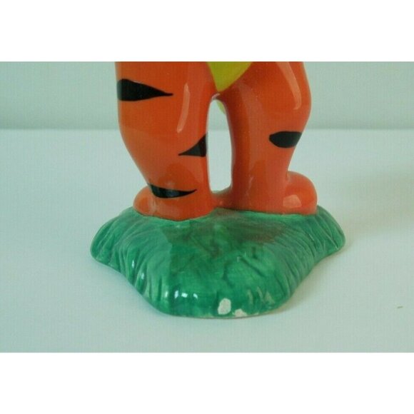 Vintage Disney Tigger Porcelain Figure Approx. 5" Collectible Figurine - Picture 4 of 7